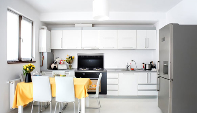 面對(duì)廚房恨不得有三頭六臂？藍(lán)炬星集成灶，一步到位！幫你統(tǒng)統(tǒng)搞定！