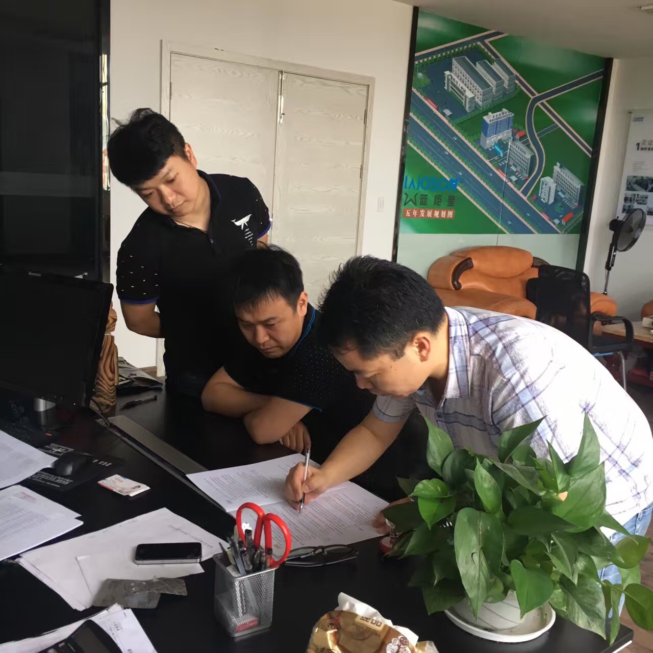 喜訊，江蘇揚州王總成功加盟藍炬星！