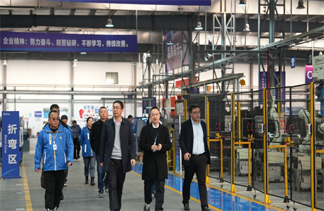 市領(lǐng)導(dǎo)走訪藍(lán)炬星開展主題教育調(diào)研